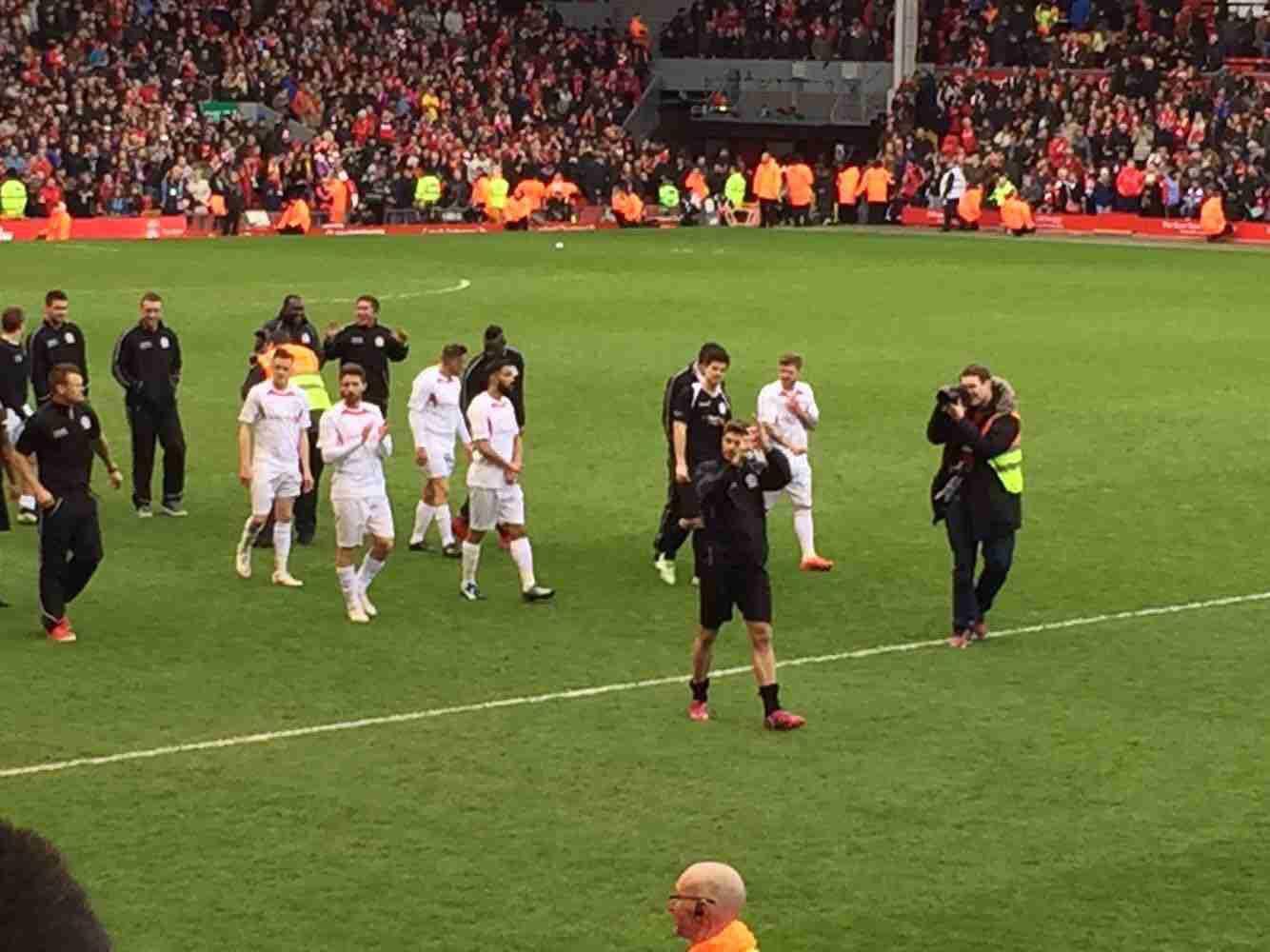 切尔西客战伯恩茅斯首发：帕尔默回归，加纳乔PK塞梅尼奥