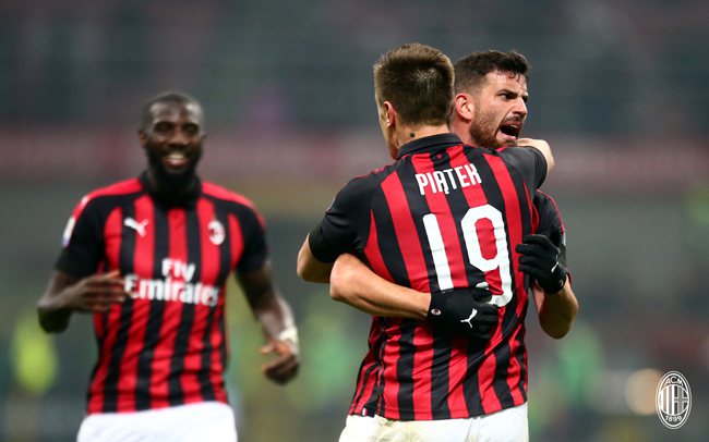 欧冠大神：鹏哥解球10连红 琛茹、小盼哥24中22（欧冠高手：鹏哥解球豪取10连红，琛茹与小盼哥24单命中22）