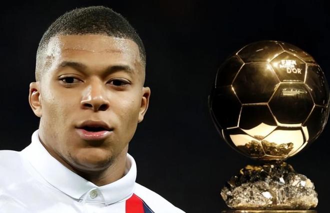 踢球者：阿德耶米被换下后有不满情绪，凯尔要对他进行罚款（踢球者：阿德耶米对被换下不满，凯尔将处以罚款）