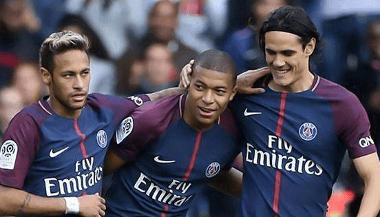 他用扣篮点燃全场